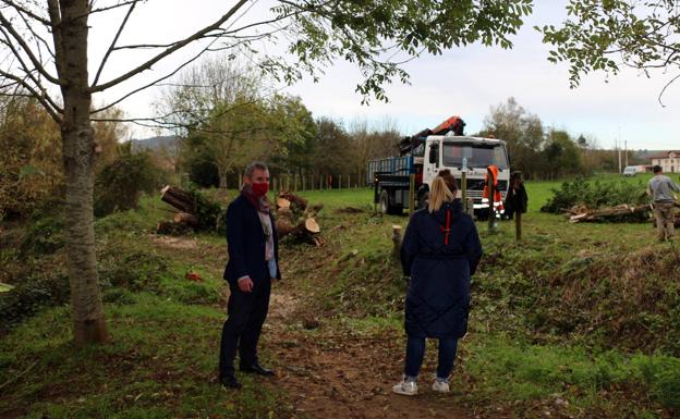 Bezana limpia sus arroyos para prevenir desbordamientos
