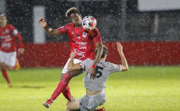 El Laredo sigue invicto en San Lorenzo