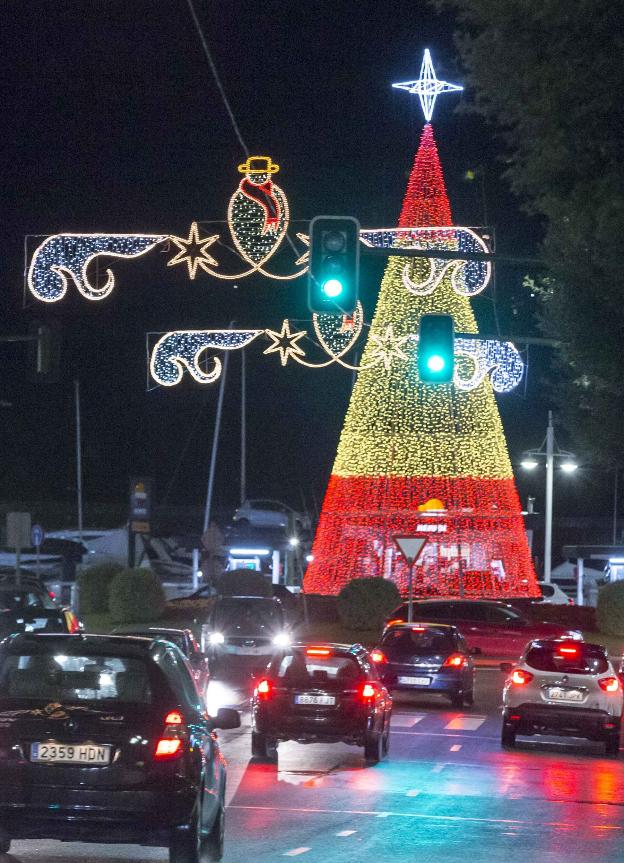 Un árbol de Navidad que da que hablar