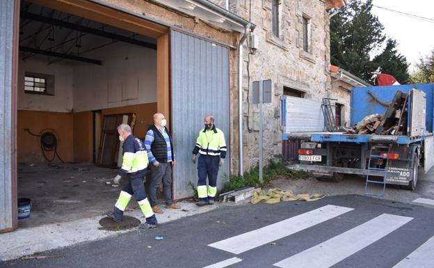 Los Corrales restaura una vieja nave para ser sede de Protección Civil