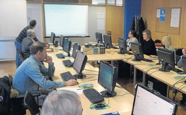 Los castreños podrán volver a hacer uso del Telecentro a partir del próximo lunes