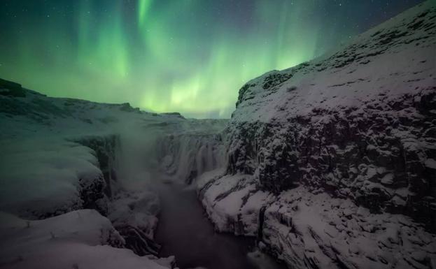 La fotografía de una cántabra, entre las mejores auroras boreales del año