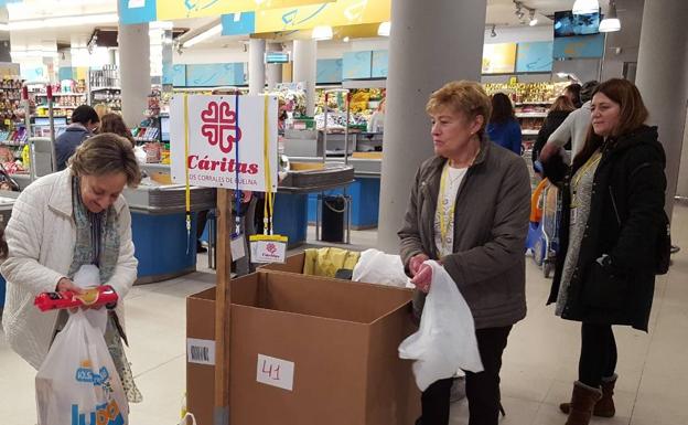 Cáritas pide colaboración ciudadana para nutrir sus despensas en Los Corrales