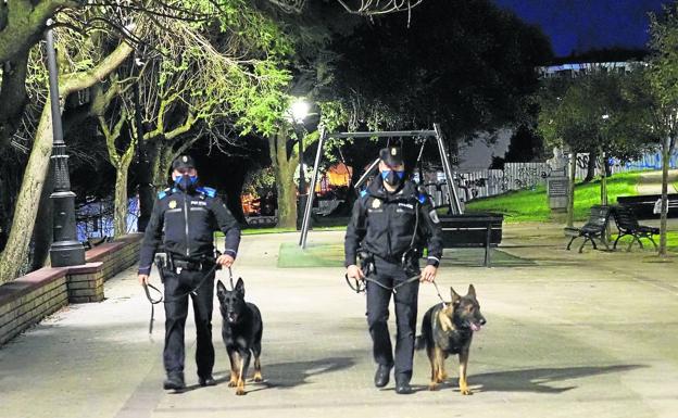 La Policía y el coronavirus frenan la 'champanada'