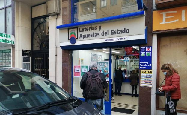 Un quinto premio deja 60.000 euros en Torrelavega