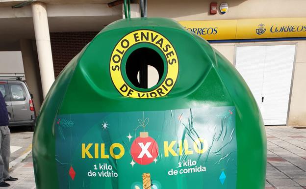 Los astillerenses han reciclado cerca de 800 kilos de vidrio en apoyo al Banco de Alimentos