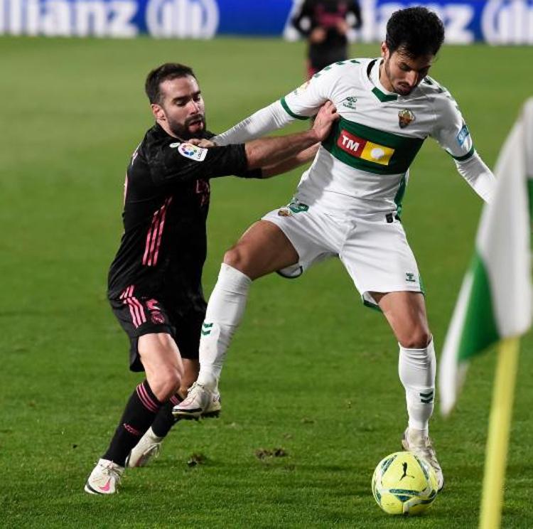 Vídeo: El Madrid se atasca en Elche