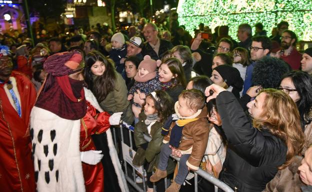 Los Reyes Magos recibirán a los niños, el día 5, en el claustro de la Catedral de Santander