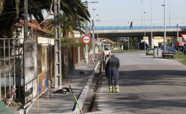 La Mesa del Besaya pide que se paralice la urbanización de Fernández Vallejo por no incluir el carril bici