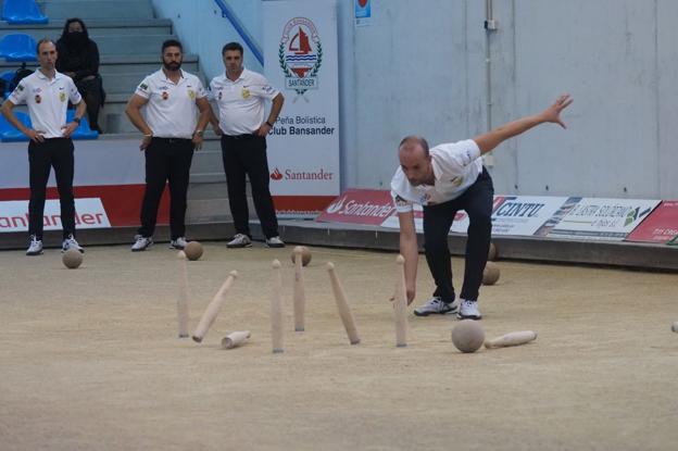 Los bolos comienzan su desafío al frío