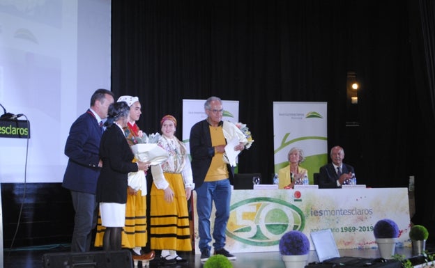 La Peña Campurriana de Santander entrega este sábado en Reinosa la Pantortilla de Oro y la Flor de Nieve