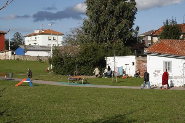 Torrelavega fracasa en su intento de erradicar el chabolismo en Sierrapando