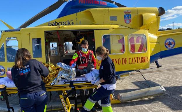 Rescatada una senderista de 63 años en la zona de Las Cascadas de La Tejera, en Los Corrales de Buelna