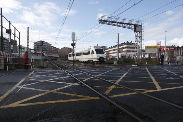 El Ayuntamiento de Torrelavega reitera que el futuro aparcamiento de Feve sea subterráneo