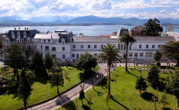 Inquietud en Santa Clotilde por un brote que afecta ya a 19 enfermos y seis sanitarios
