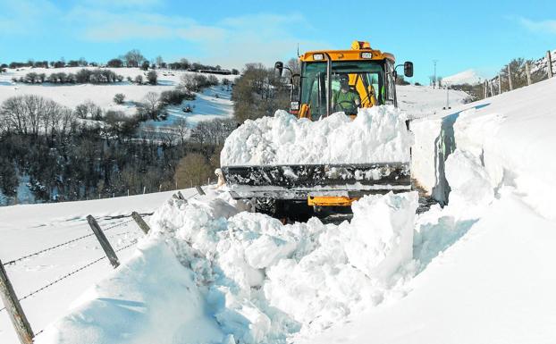 La nieve, un reto para los municipios