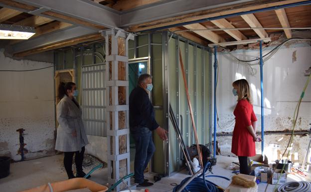 Piélagos contrata otros 22 desempleados para acometer obras de interés general