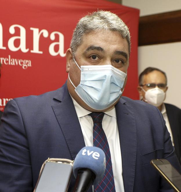 Dimite José Luis Quintanilla, presidente de la Cámara de Comercio de Torrelavega