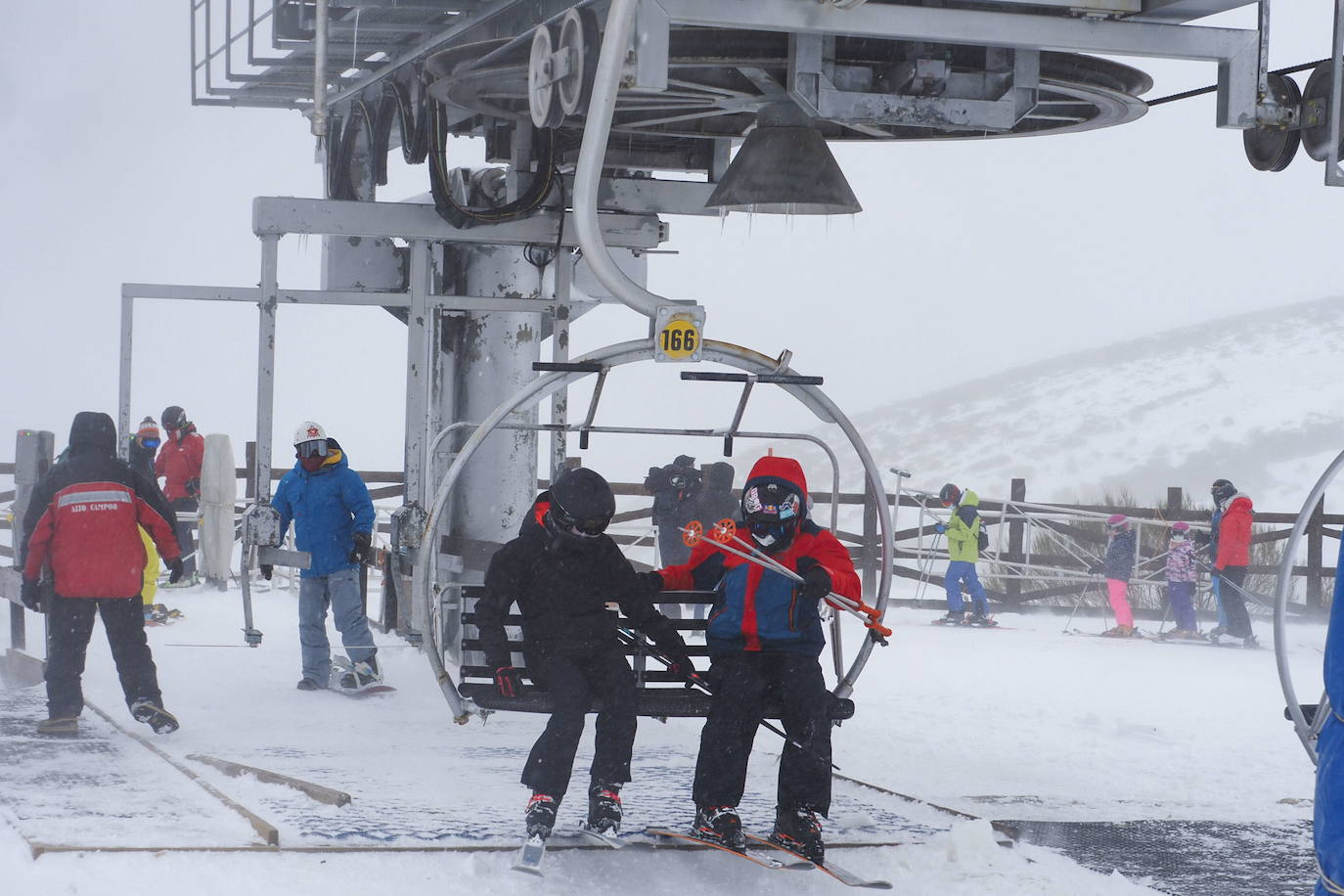 Alto Campoo ha abierto este sábado 20 de sus 23 pistas y 11 de sus 12 remontes