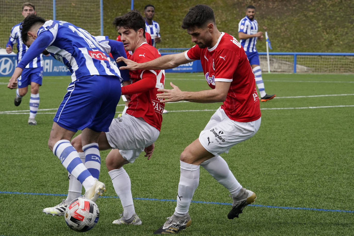 Imágenes del partido Alavés B-Racing