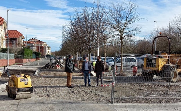 Bezana comienza a «humanizar» su casco urbano