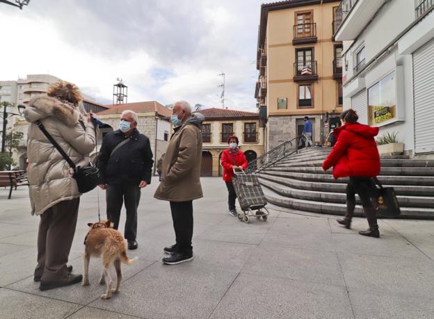 Sanidad estudia relajar las restricciones en los municipios confinados al caer la incidencia