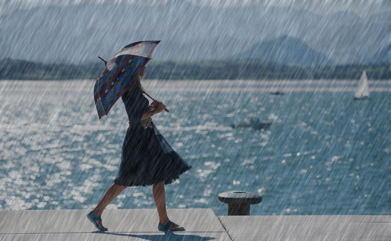 Celebramos el 'Día Mundial del Paraguas' diseños perfectos para bajo la lluvia El Diario Montañes