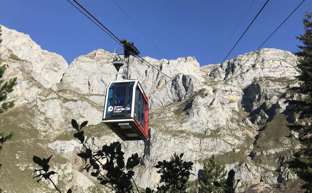 El Teleférico de Fuente Dé ya está abierto tras la parada anual de mantenimiento