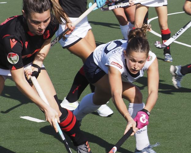 El Tenis celebra su primera victoria de la temporada