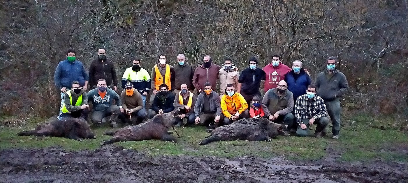 El primer fin de semana de batidas aplazadas se salda con 37 jabalíes