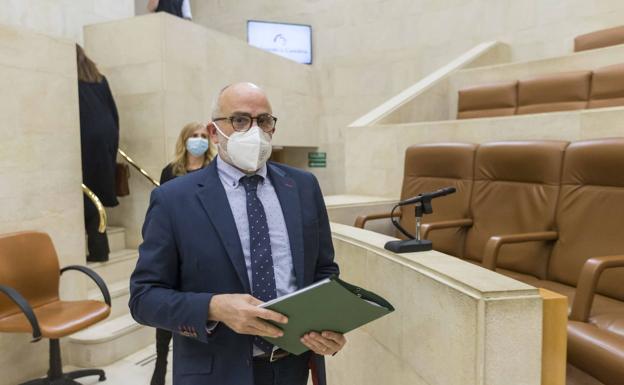 Sanidad reconoce que no había un plan para dar estabilidad a los investigadores