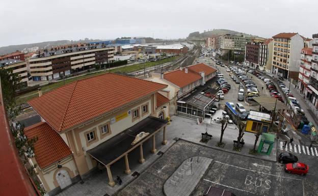 El PP de Torrelavega insiste en que la solución para el tráfico es la estación intermodal y no un aparcamiento