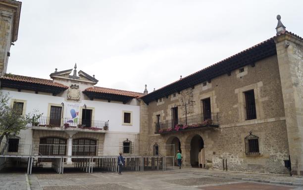 Camargo recuerda que las clases no impartidas de la Escuela de Música «siempre se compensan con la devolución del dinero»