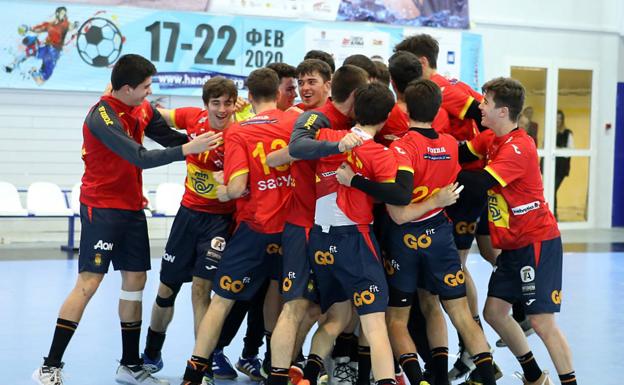 Los equipos juvenil y junior de los Hispanos se concentrarán en Torrelavega en marzo