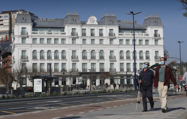 Hostelería afirma que sin movilidad «el 90% de los hoteles cántabros no abrirá en Semana Santa»