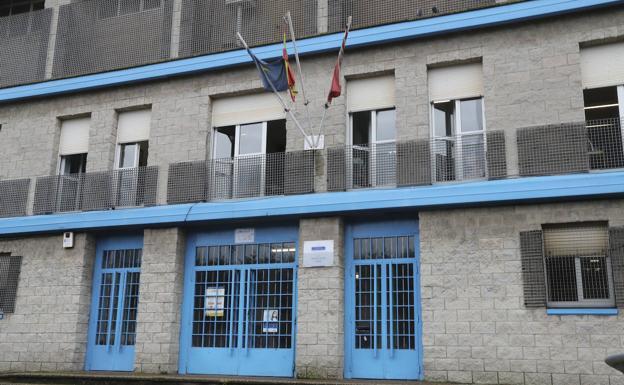 Dejan de ir a clase en un colegio asturiano «por miedo» a un compañero