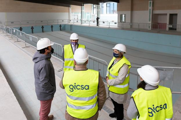 Laredo espera abrir su piscina este año tras una nueva demora en la finalización de la obra