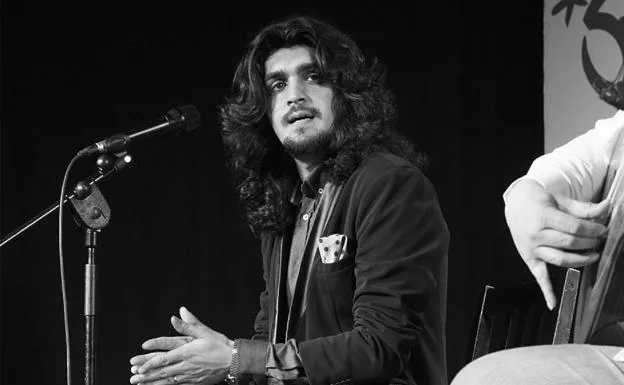 Israel Fernández, el cantaor del futuro, en la cita de 'Música abierta' del Centro Botín