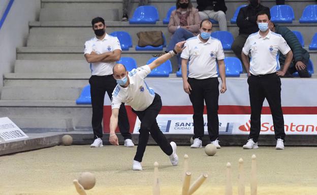 J. Cuesta será el rival de Andros en la final de la Apebol