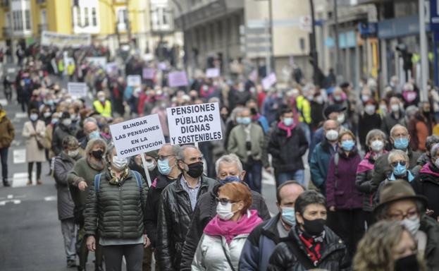 Los pensionistas han perdido 420 euros de poder adquisitivo desde 2010