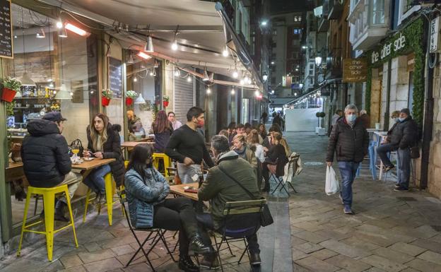 «El cambio del toque de queda es una buena noticia, nos va a ayudar mucho»