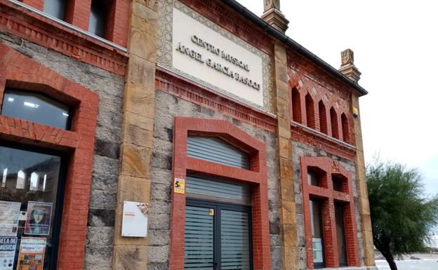 Un total de 162 poemas participan en el concurso de poesía Lorenzo Oliván