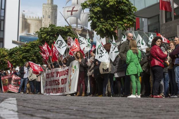 El empleo temporal se ha duplicado en el sector público de Cantabria en la última década
