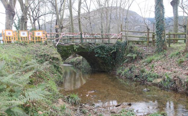 El Gobierno regional colaborará en la obra de reparación del puente de Revilla