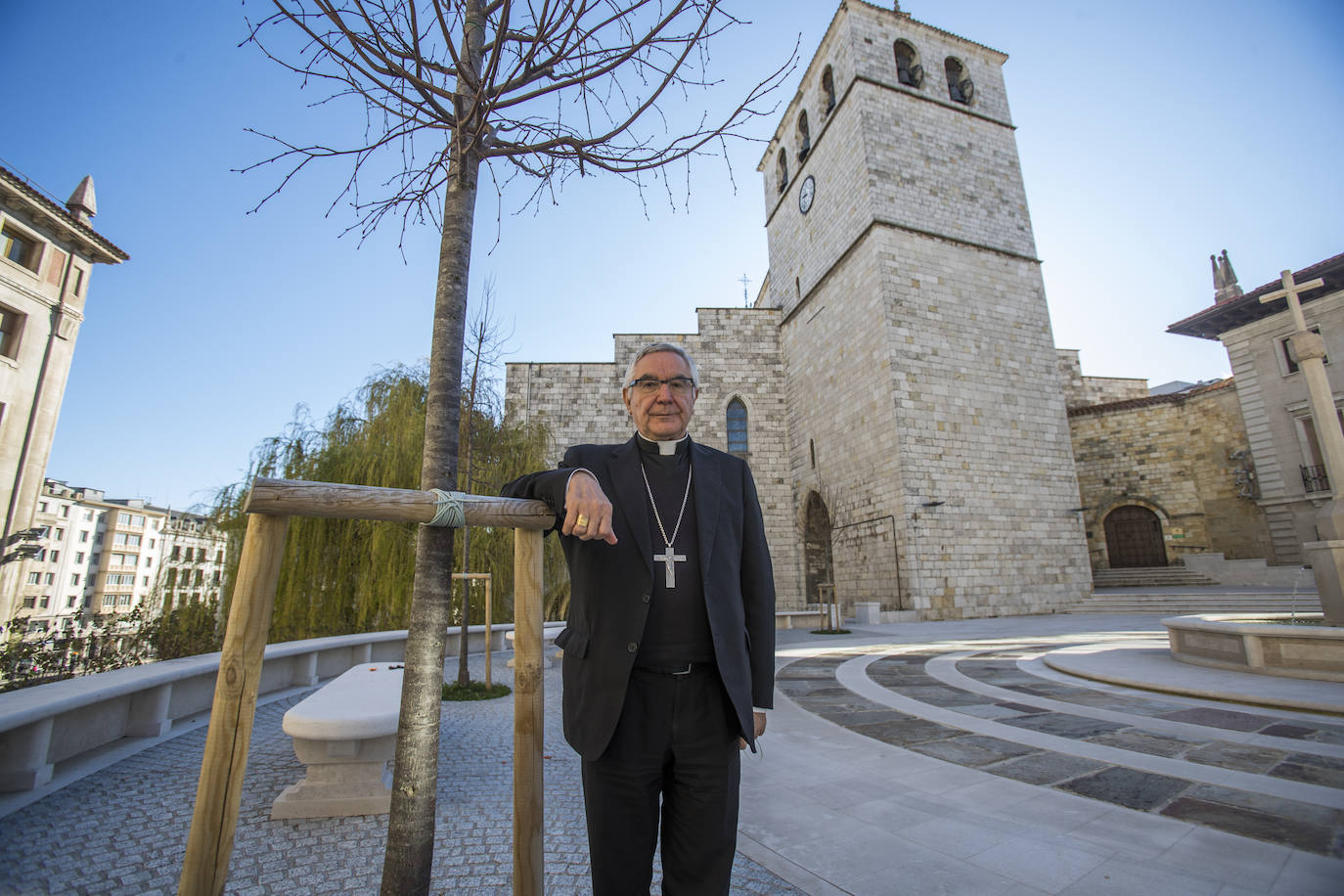 «El derecho a morir no existe, lo que existe es el derecho a vivir»