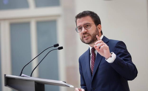 Puigdemont mantiene el bloqueo a la investidura de Aragonès en Cataluña