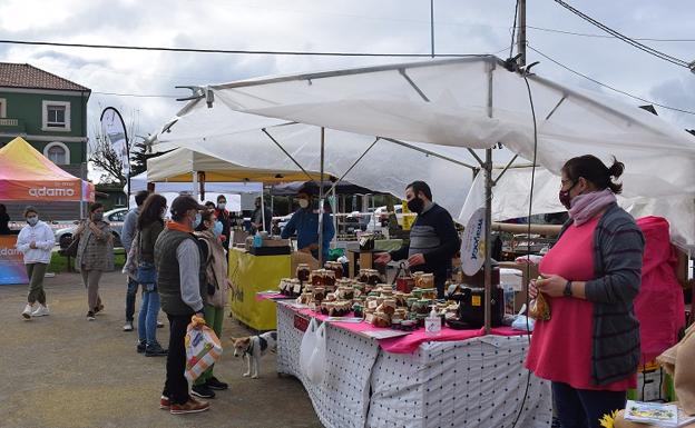 El mercado agroalimentario vuelve a Liencres este jueves y viernes