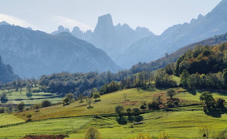 'Sueños de Invierno', así es la vía para subir al Naranjo de Bulnes por su camino más difícil