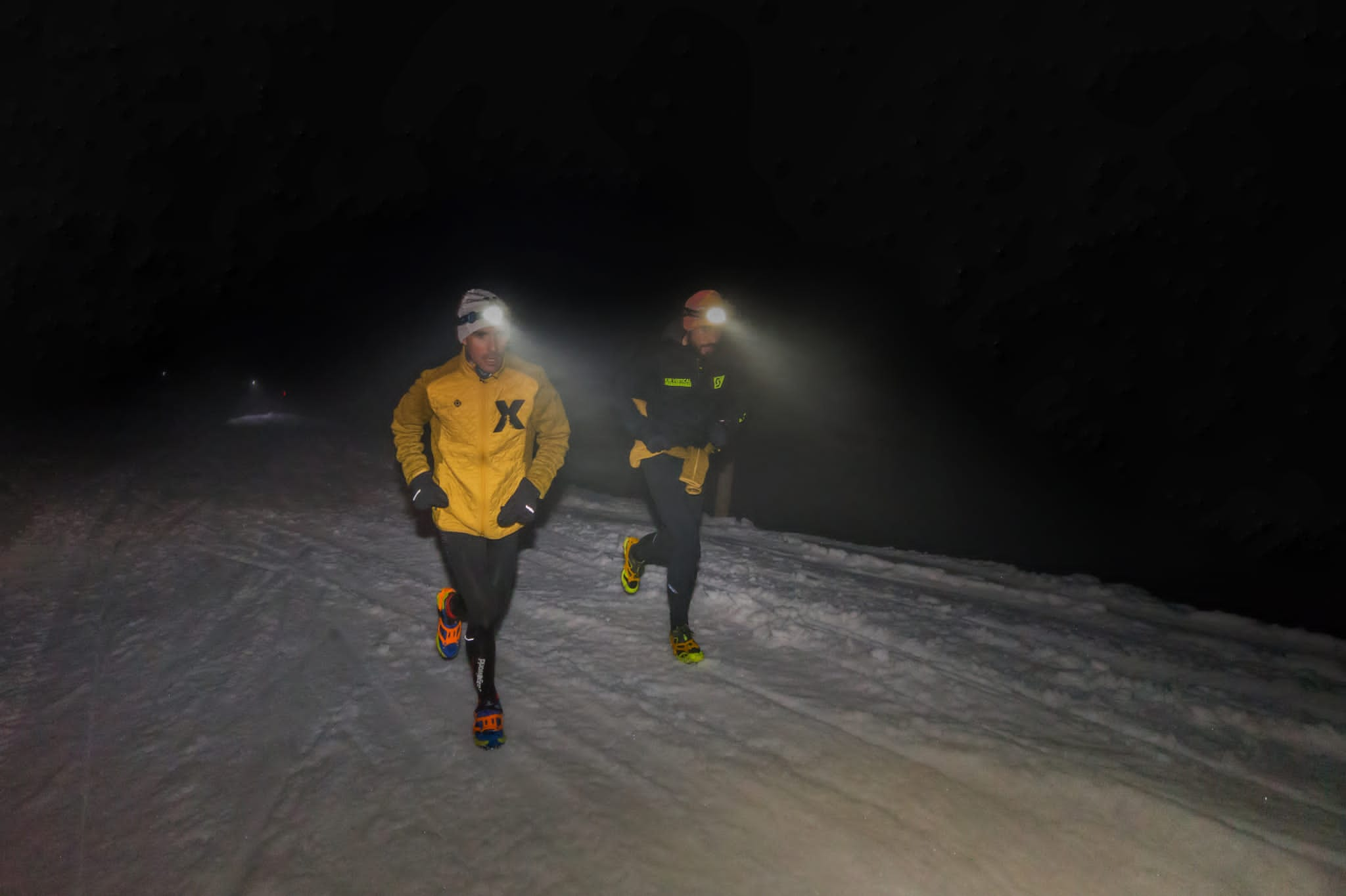 Imágenes de una prueba piloto en Alto Campoo de 'snow running'