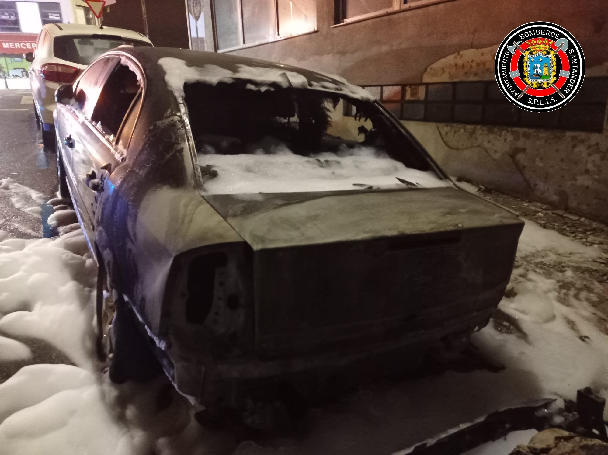La Policía investiga si los coches calcinados en Santander el fin de semana ardieron fortuitamente o fue vandalismo